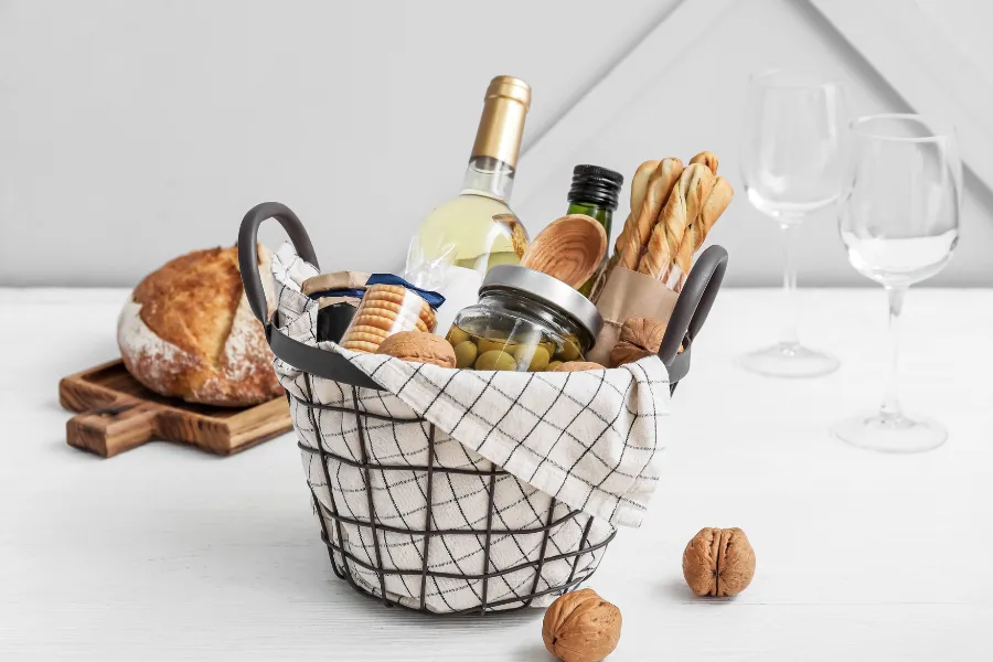 Le panier garni personnalisé : un média à part entière